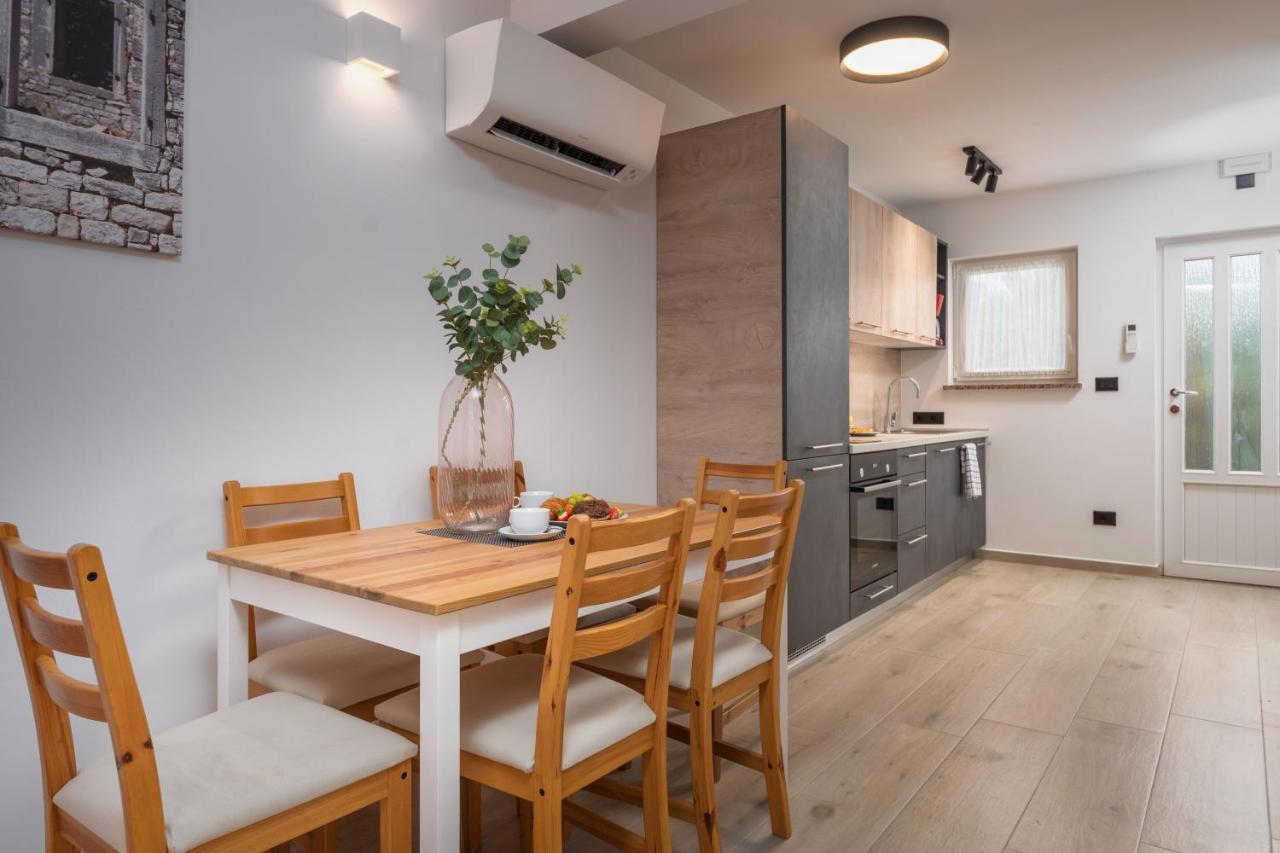 Grota Apartment *